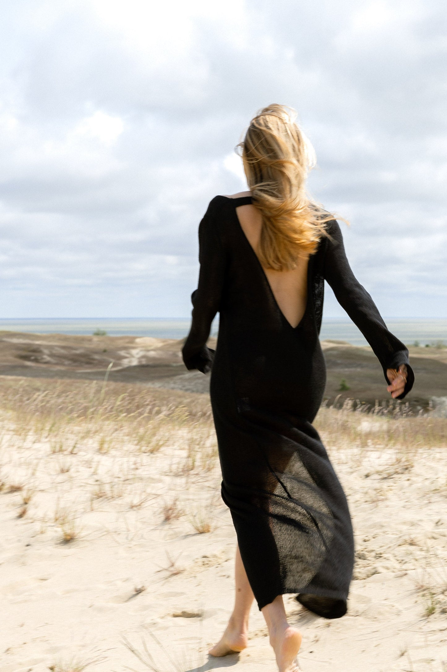 Juoda suknelė „Mare“ SALANIDA