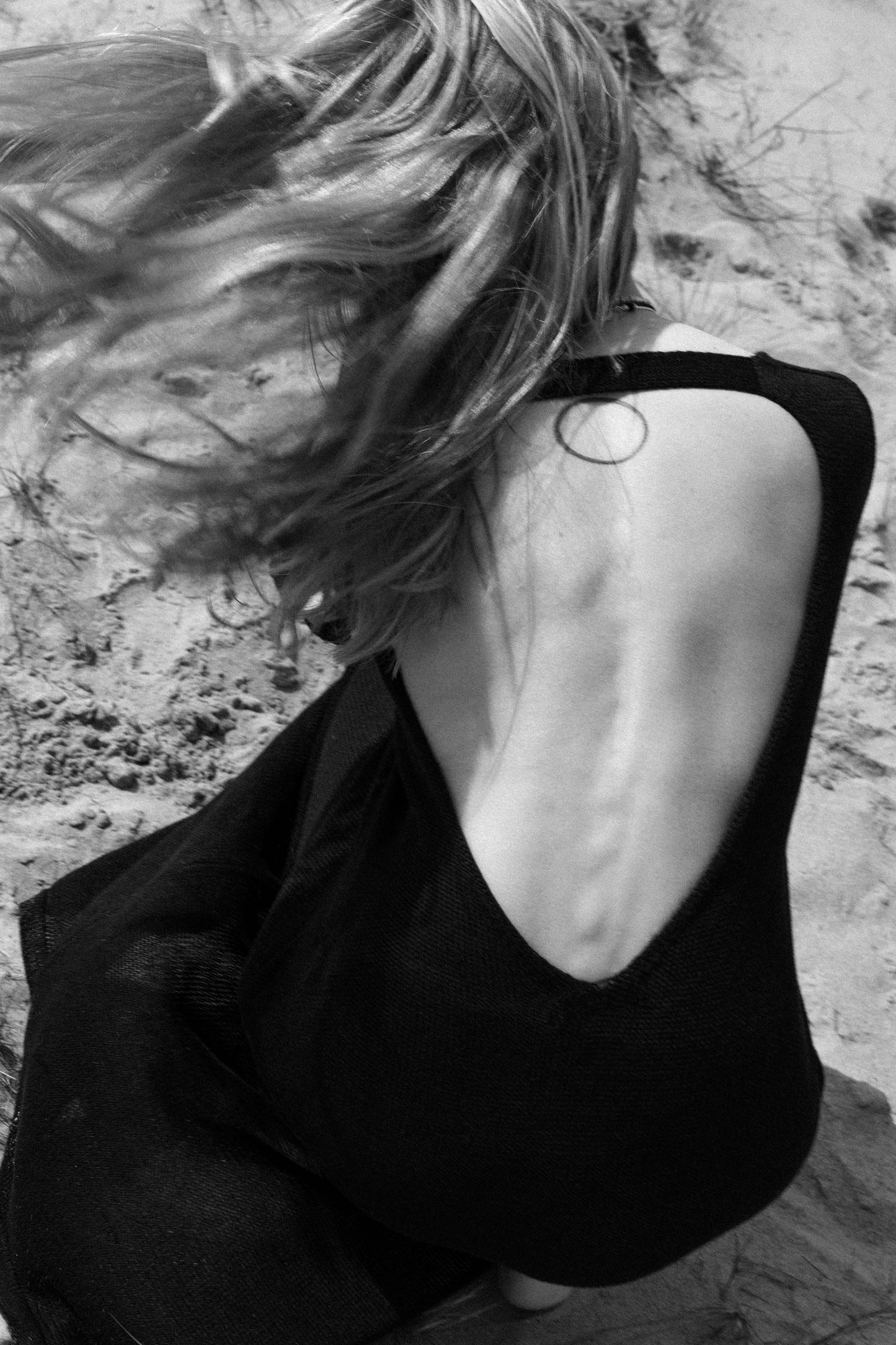 Juoda suknelė „Mare“ SALANIDA